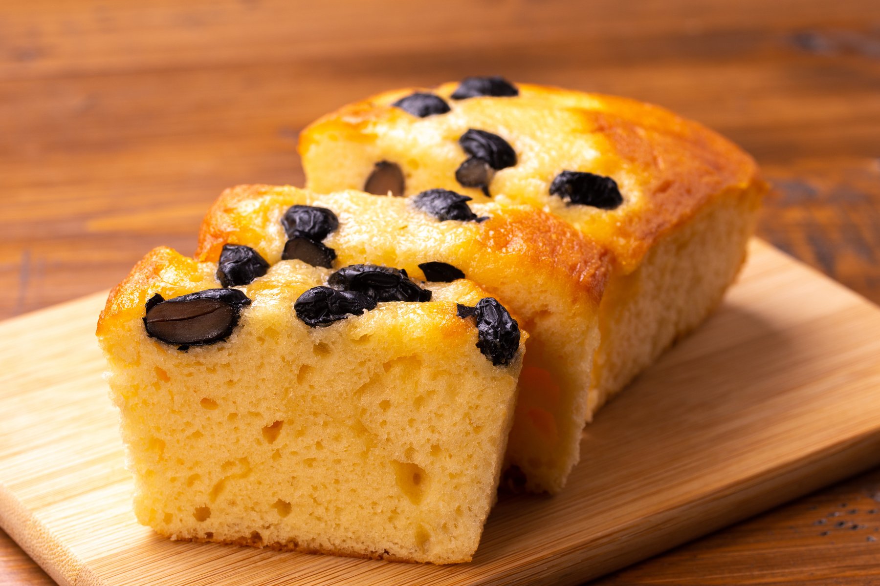 Black bean pound cake