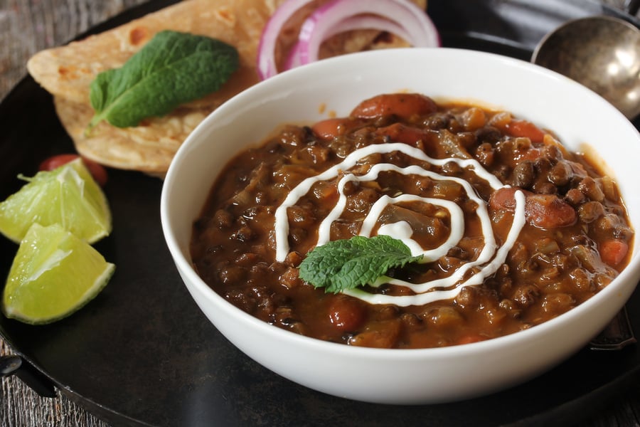 Dal Makhani -Slow Cooked Creamy Indian Curry with Black Lentils and Red Kidney Beans